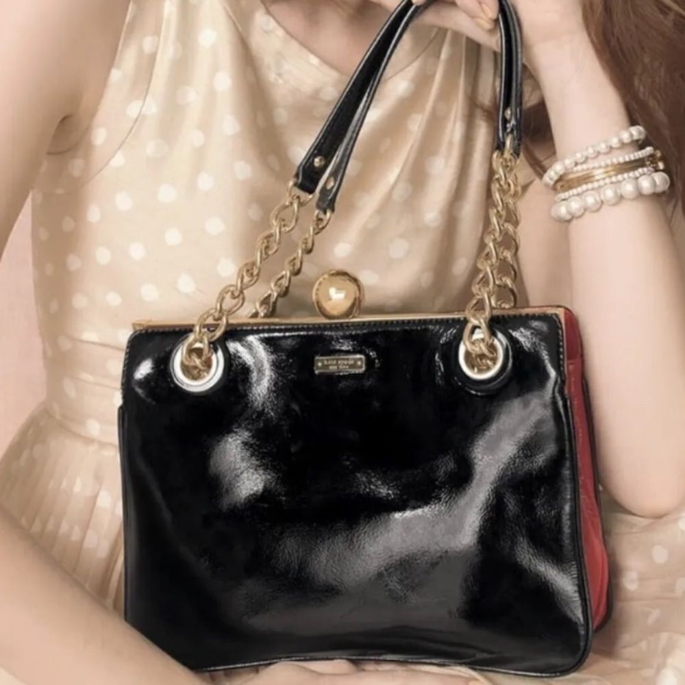 Kate Spade New York Journal Darcy Black Patent Leather Hand Bag Gold Chain Strap